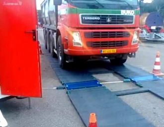 銳方達車牌自動識別系統在稱重停車場的應用